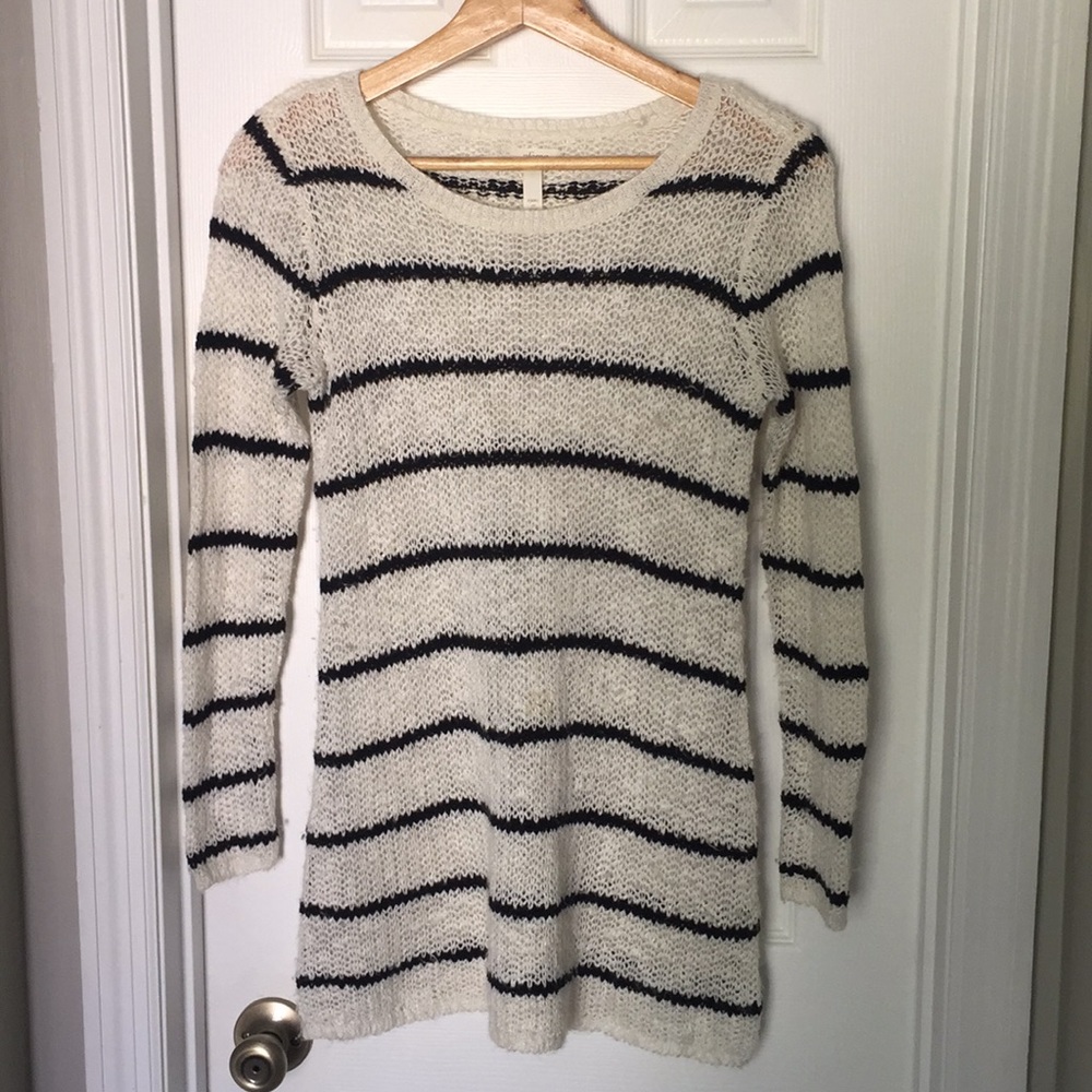 Soma Navy White Oversized Stripe Open Knit Weave Crewneck Sweater Size XS